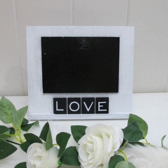 3/$15 LOVE Clip Frame for Picture or Quote of the Day - Picture 1 of 9